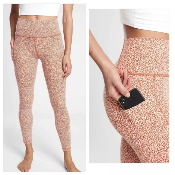 Athleta Rust Cheetah Print Salutation Stash Textured 7/8 Pocket Leggings - Picture 1 of 11
